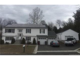7 Nicole Dr, Union City, CT 06770-4892