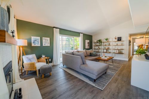 1122 Ivy St, Escondido CA  92026-3031 exterior