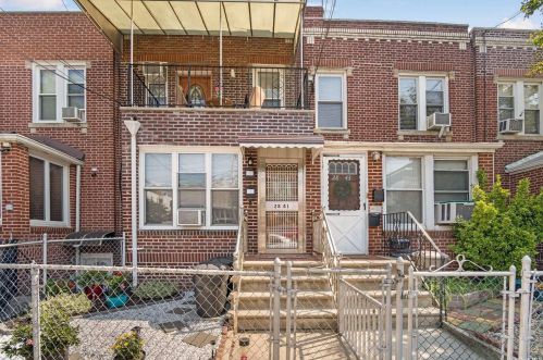 28-41 47th St, Long Island City, NY 11103-1202
