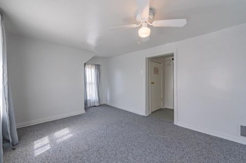 1008 Frank Ave, Jeannette PA  15644-1534 exterior