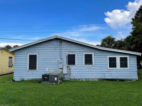 415 1st St, Ave Maria, FL 34142-4003