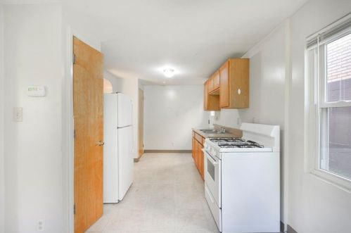 921 18 St, Ambridge PA 15003-0017 exterior