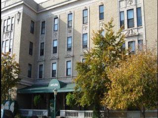 300 Washington Ave, Lorain OH  44052-1487 exterior