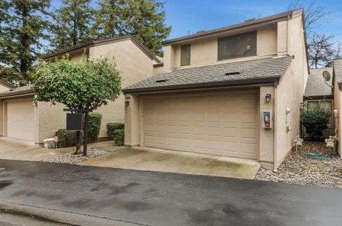 1134 Cedar Creek Dr, Modesto, CA 95355-5204
