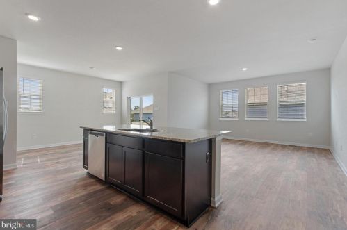 101 Brookside Ln, Gettysburg PA  17325-2026 exterior