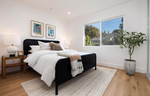 627 Dolores Dr, Santa Barbara CA  93109-1608 exterior
