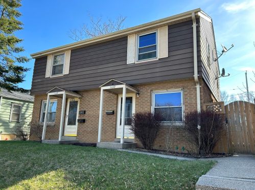 3138 Clement Ave, Milwaukee, WI 53207-2836