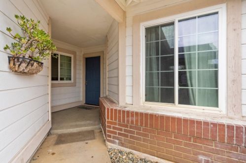 9420 Trenholm Dr, Elk Grove CA  95758-6533 exterior
