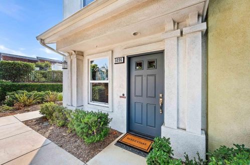 5096 Palm Point Ct, San Diego, CA 92117-7807