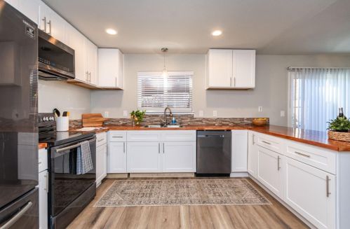 7434 Ranch Ave, Citrus Heights CA  95610-7462 exterior