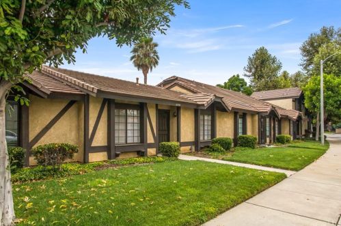 10793 Loro Verde Ave, Loma Linda CA  92354-2516 exterior