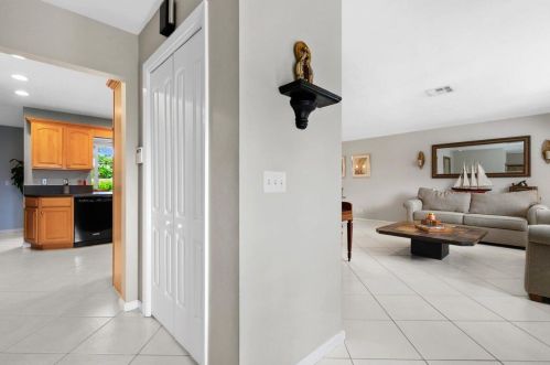 3255 Lakeview Blvd, Delray Beach, FL 33445-5606