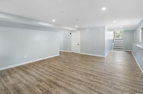 2512 April Ln, North Bellmore NY  11710-5113 exterior