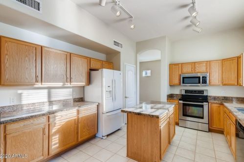 17640 17th St, Phoenix AZ  85022-2113 exterior