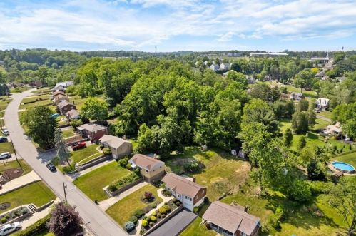 5621 Villa Haven Dr, Pittsburgh PA  15236-3314 exterior