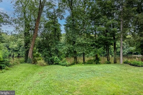 4940 Skippack Pike, Collegeville PA  19473-2049 exterior