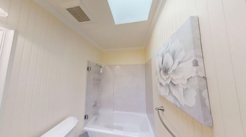 3960 Michelle Lynn Ct, Turlock CA  95382-8518 exterior
