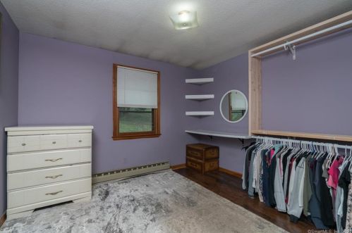 270 Main St, Terryville CT  06786-5903 exterior