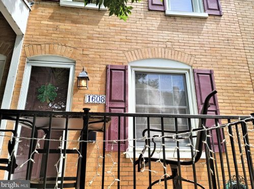 1608 Laurel St, Wilmington, DE 19806-2512