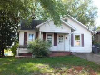 910 Fairview Ave, Kingsport TN  37660-2508 exterior
