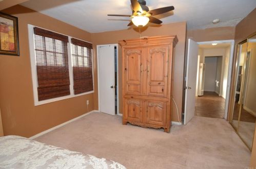 1160 Grand Ave, San Diego CA 92109-4272 exterior