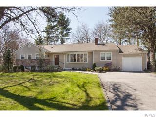 2 Bonnie Meadow Rd, Scarsdale, NY 10583-6502