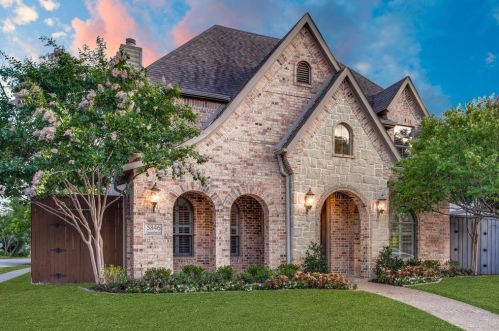 5846 Goodwin Ave, Dallas, TX 75206-6106