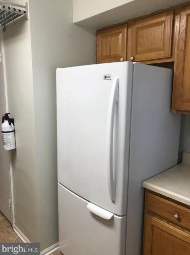 3094 Harbour Dr, Palmyra NJ 08065-2217 exterior