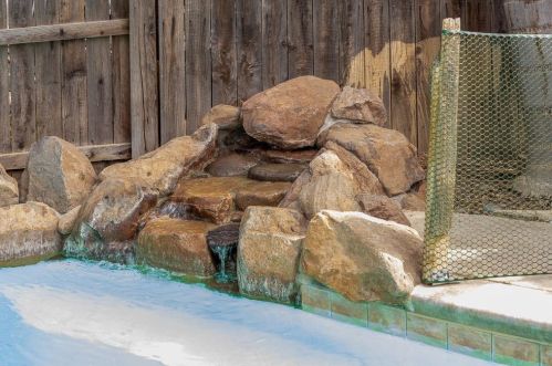 1362 Alpine Creek Dr, Grayson CA  95363-8838 exterior