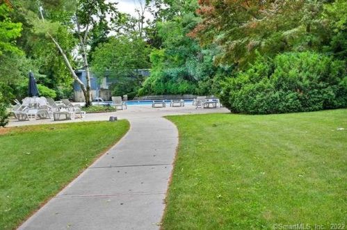 71 Strawberry Hill Ave, Stamford CT  06902-2757 exterior