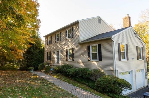 234 Old Hawleyville Rd, Bethel, CT 06801-3049
