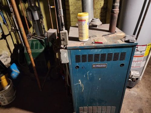 38 Atlantic Ave, Providence RI 02904-3249 exterior