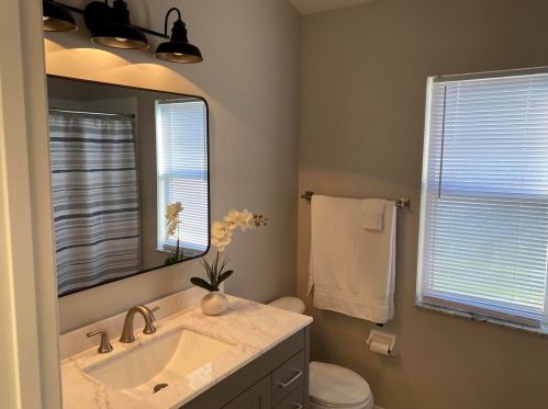 1012 Longfellow Rd, Fort Pierce FL  34953-2329 exterior