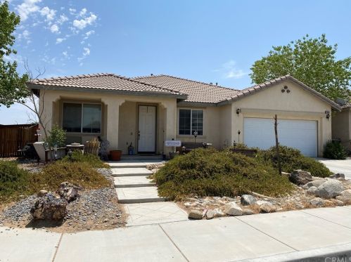 13663 Thunderbird Pl, Victorville, CA 92392-6857