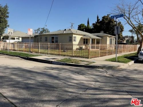 11841 Lindbergh Ave, Lynwood, CA 90262-4204