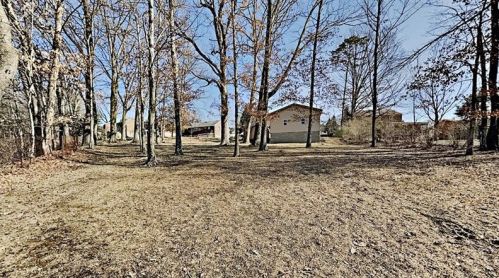 210 Lucille St, Glenshaw PA  15116-2033 exterior