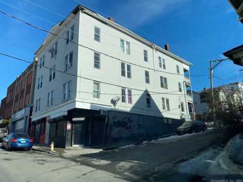 138 Cherry St, Waterbury, CT 06702-1635