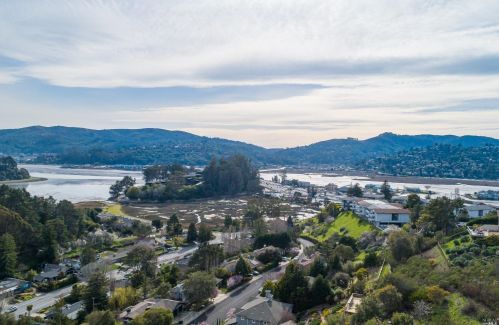 25 Vista Del Sol, Mill Valley, CA 94941-4920