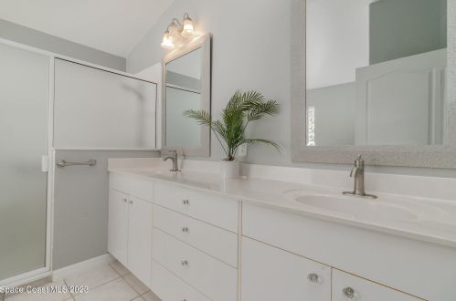 1740 Lago Mar Dr, Melbourne FL  32940-6328 exterior