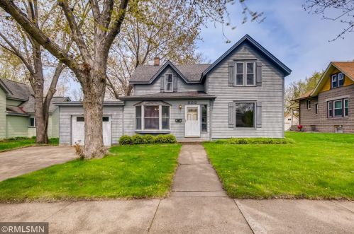 509 River St, Hudson, WI 54016-1328