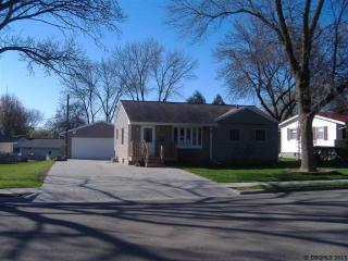 2150 Carter Rd, Dubuque, IA 52001-0832