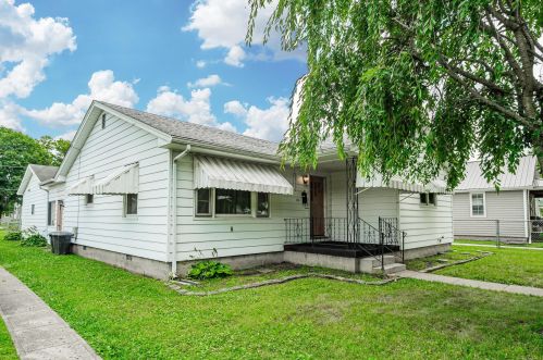 218 Bartlett St, Hide Away Hills, OH 43107-1151