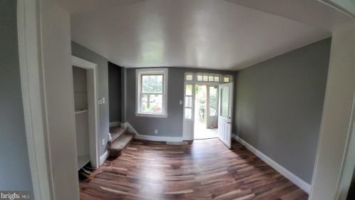 2823 Constitution Rd, Camden, NJ 08104-2985