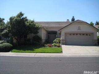 324 Station Ct, Roseville, CA 95747-8236