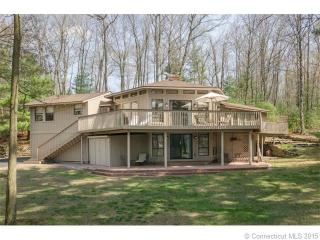 498 Chimney Sweep Hill Rd, Glastonbury, CT 06033-3945