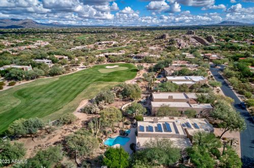 7482 High Pt Dr, Scottsdale AZ  85266-1413 exterior