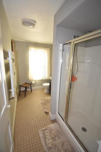 64 2 St, Easton PA  18042-6104 exterior