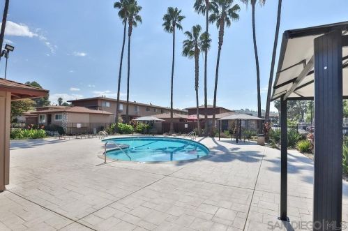 9733 Winter Gardens Blvd, Lakeside CA  92040-3800 exterior