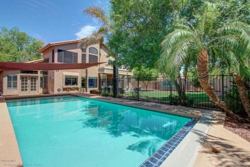 907 Iris Dr, Gilbert, AZ 85233-7909