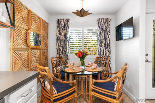 763 Snapdragon St, Encinitas CA  92024-3347 exterior